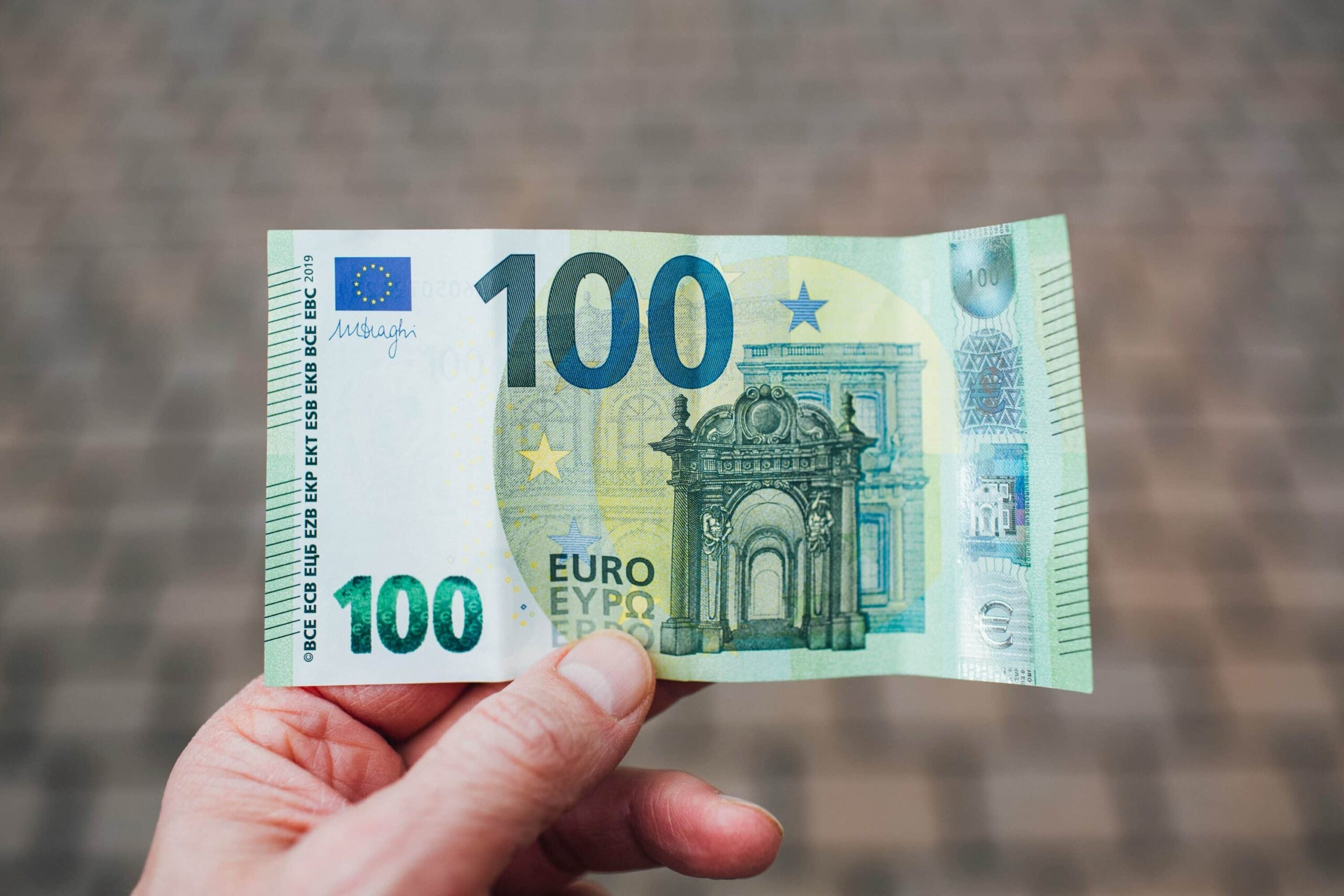 Richiesta erogazione Bonus Natale 100 euro, fac-simile domanda